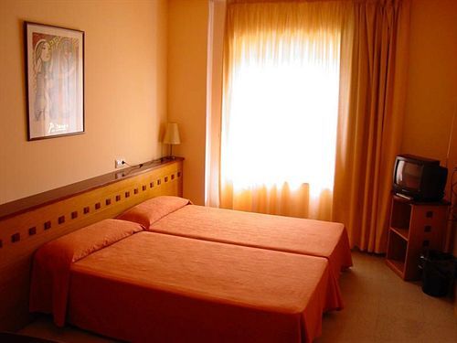 Hotel Montmeló Dış mekan fotoğraf
