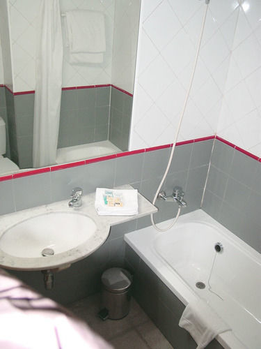 Hotel Montmeló Dış mekan fotoğraf